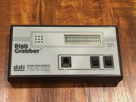 100p-8 Ddi Design Development Model Digit Grabber - Works 100p-8 Ddi Design Development Model Digit Grabber - Works