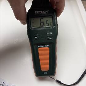 Mo50 Extech M050 Compact Pin Moisture Meter With Audible Alert Bin Z1 Mo50 Extech M050 Compact Pin Moisture Meter With Audible Alert Bin Z1
