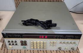 Hp-3325a Hp Vintage 3325a Synthesizer/function Sweep Generator Powers On Hp-3325a Hp Vintage 3325a Synthesizer/function Sweep Generator Powers On