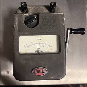 21154 James G. Biddle Vintage Co. Model Megger Tester Cranks And Reads No Leads 21154 James G. Biddle Vintage Co. Model Megger Tester Cranks And Reads No Leads