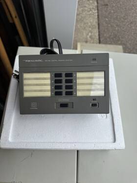 49-710 Realistic Pg-80 Digital Paging System 49-710 Realistic Pg-80 Digital Paging System