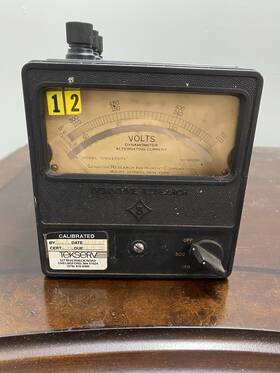 402941 Sensitive Research Vtg Instruments Corp University Dynamometer Bakelite Untested