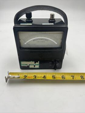 934996 University Sensitive Research Instruments Amp Meter Direct Current No. Micro-amperes S1 934996 University Sensitive Research Instruments Amp Meter Direct Current No. Micro-amperes S1
