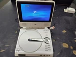Zenith DVP615 White Portable 7" Lcd Display Jpeg Slideshow Cd/dvd Player. Fixed Price $39.00.